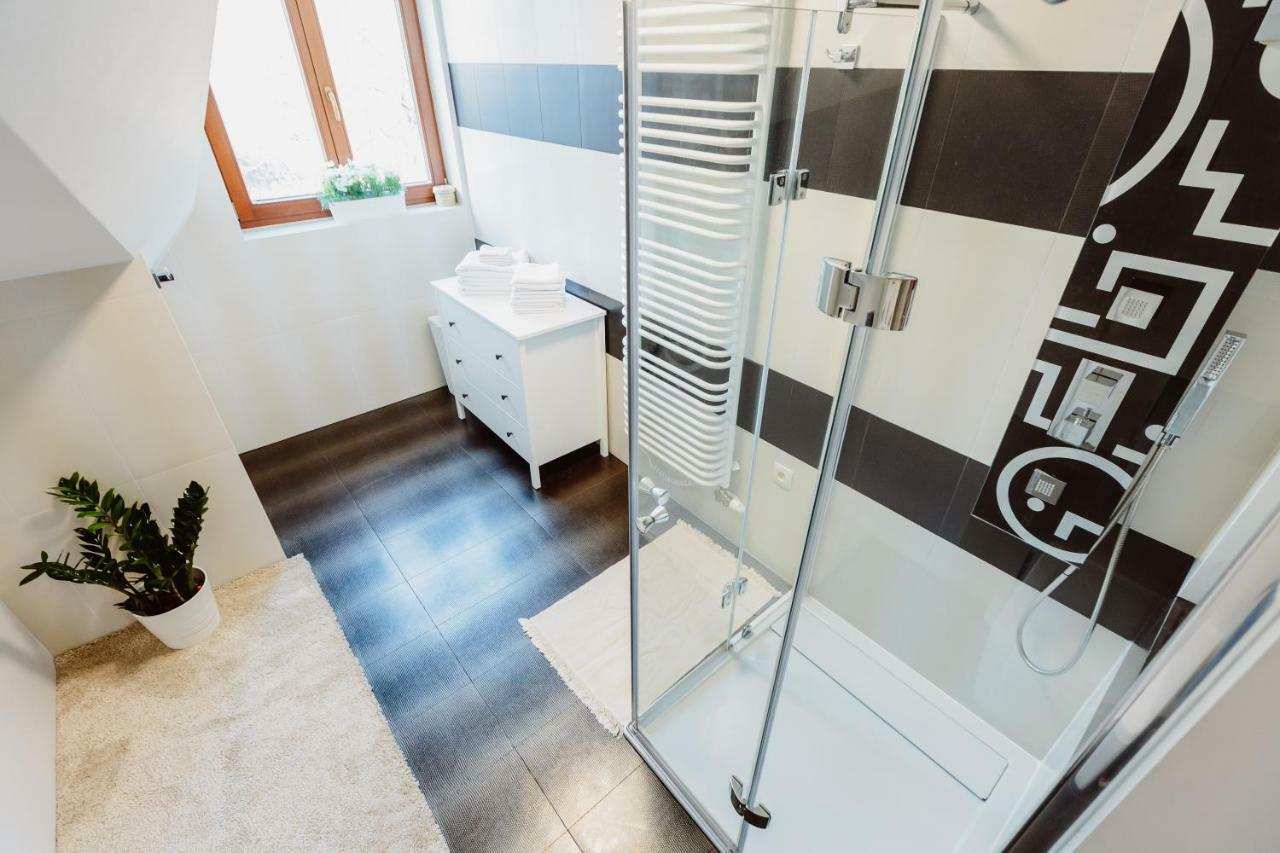Atticus Apartments Krakow Exterior photo